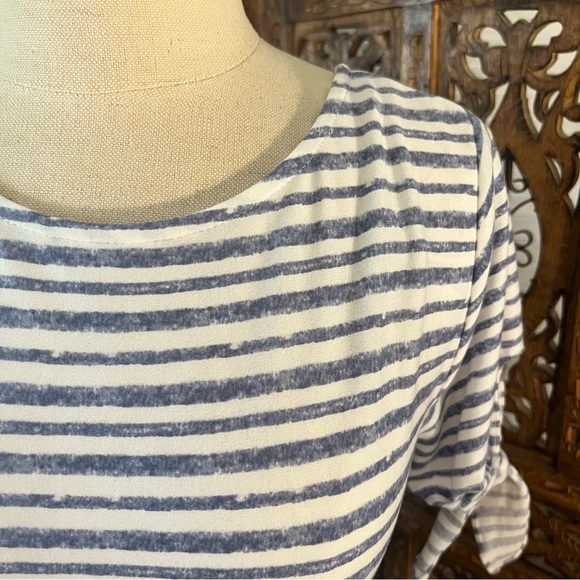 Flattering Striped Fit and Flare Stretch Maxi - Picture 5 of 11